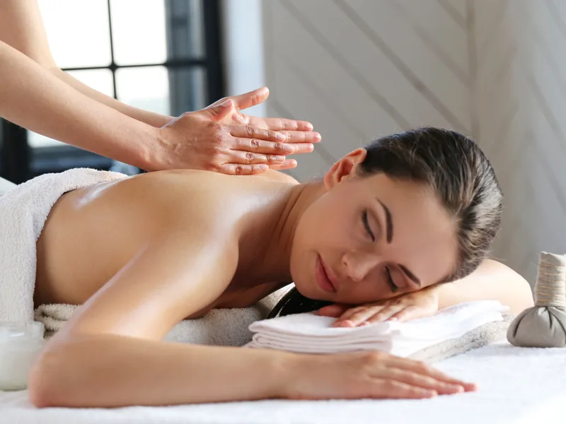 How Therapeutic Massage works at Essential Life Chiropractic